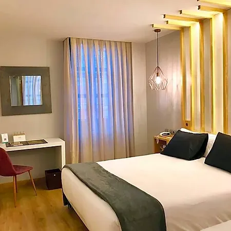 Fruela Hotel