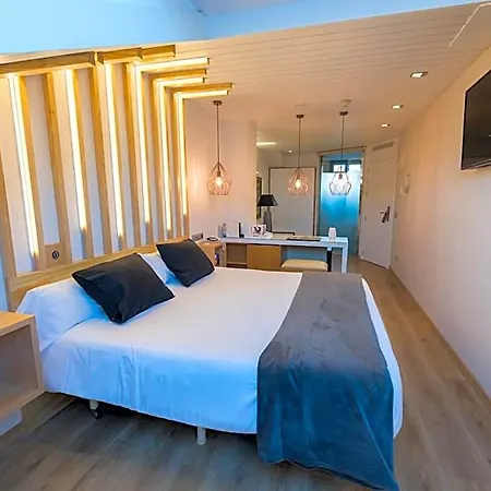 Fruela Hotel